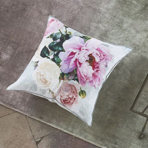 Coussin carré - TOURANGELLE PEONY - DESIGNERS GUILD - à motif floral / en lin / multicolore