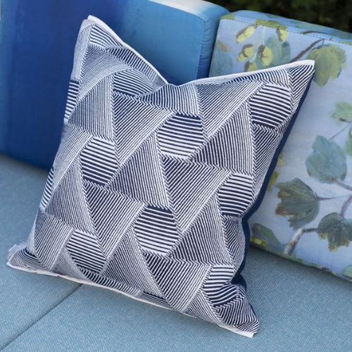 Coussin d'extérieur - DELRAY - DESIGNERS GUILD - carré / géométrique / en tissu