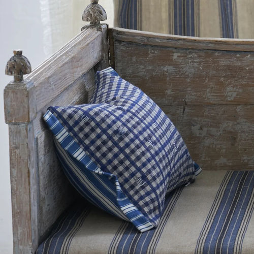 Coussin d'extérieur - CCDG1706/U - DESIGNERS GUILD - rectangulaire / à carreaux / motif toile de jouy