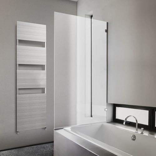 Sèche-serviettes à eau chaude - SKYLINE BATH - AD hoc - électrique / 0...500 w / 501 w...750 w