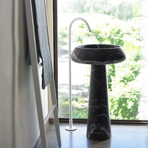 Vasque sur pied - Bjhon 2 - AGAPE - en marbre / sur mesure / ronde