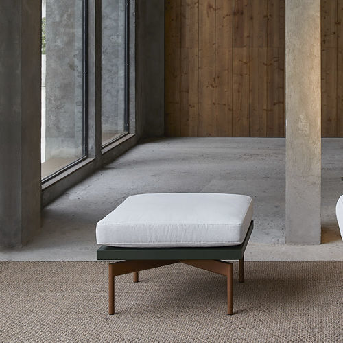 Pouf contemporain - Onde - GANDIA BLASCO - en tissu déperlant / en aluminium thermolaqué / carré