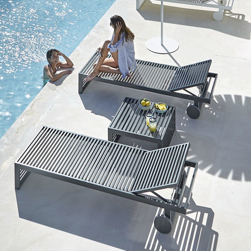 Bain de soleil contemporain - DNA  - GANDIA BLASCO - en tissu déperlant / en teck / en aluminium thermolaqué