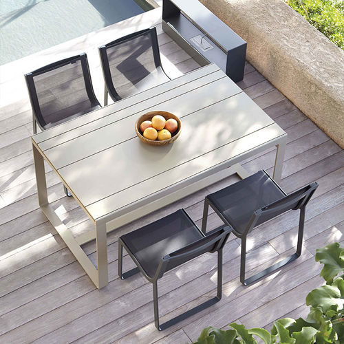 Table à manger contemporaine - FLAT  - GANDIA BLASCO - en Dekton® / en polyéthylène / avec piètement en aluminium