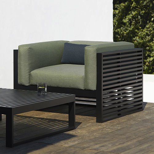 Fauteuil contemporain - DNA  - GANDIA BLASCO - en tissu déperlant / en teck / en aluminium thermolaqué