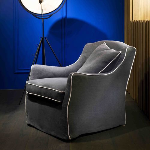 Fauteuil contemporain - LYNN - VILLEVENETE BY GATTI - en tissu / en bois / avec coussin amovible