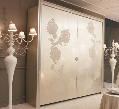Armoire classique - WALL - GIUSTI PORTOS - en bois / en bois laqué / à portes battantes