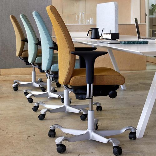 Chaise de bureau contemporaine - CREED COMMUNICATION 6172 - HÅG - d'intérieur / en tissu / avec piètement en aluminium