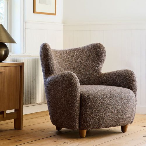 Fauteuil contemporain - Jodie Wing - West Elm - en tissu / en bois massif / marron