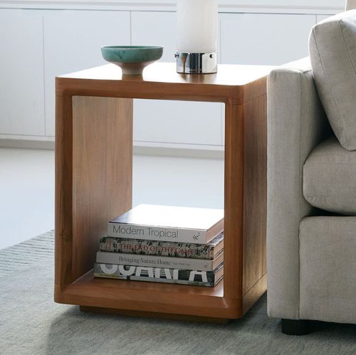 Table d'appoint contemporaine - Calla - West Elm - en acacia / avec piètement en bois massif / carrée