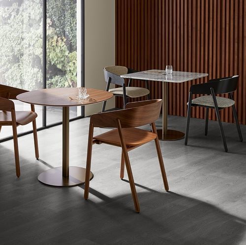 Table contemporaine - NÚCLEO : NCL201 - punt mobles - en MDF / en placage de bois / en chêne naturel
