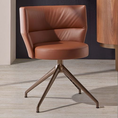 Chaise contemporaine - SEN103 - punt mobles - d'intérieur / en cuir / avec piètement en chêne