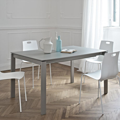 Table contemporaine - REID - INGENIA CASA - en verre / en mélaminé / en métal chromé