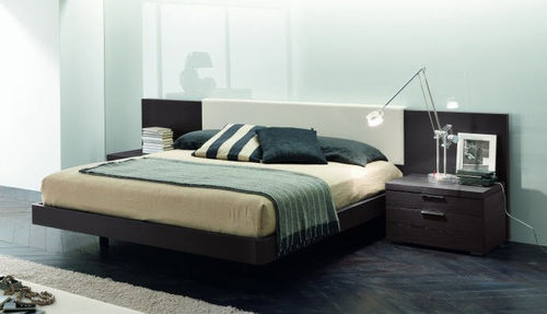 Lit double - COMODO - VITTORIA - contemporain / avec tables de chevet / en bois