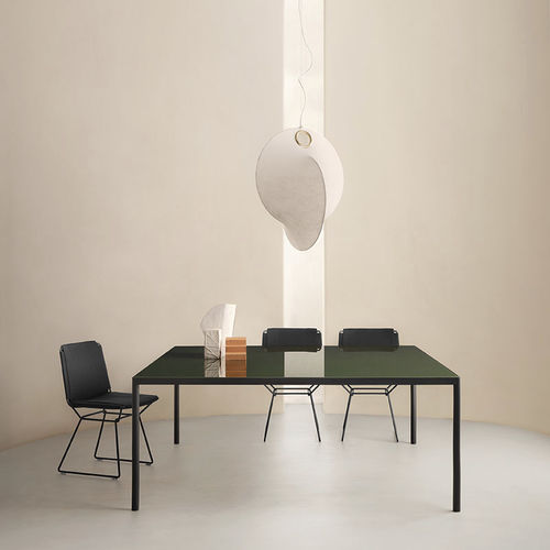 Table contemporaine - OFFSET - MDF Italia - en verre / en pierre reconstituée / avec piètement en aluminium extrudé