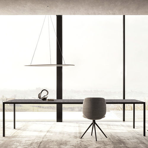 Table à manger contemporaine - TENSE  - MDF Italia - en composite / avec piètement en bois / avec piètement en acier