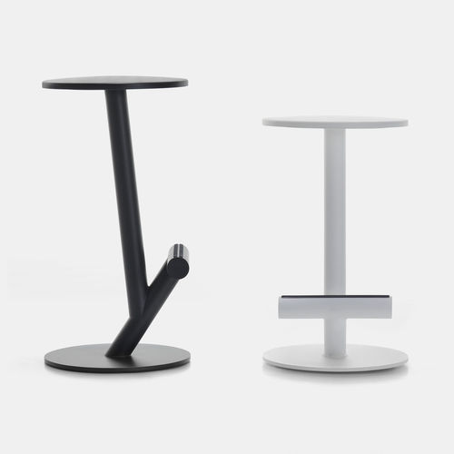 Tabouret de bar contemporain - TWIG - MDF Italia - avec piètement en acier peint / piètement central / avec repose-pieds