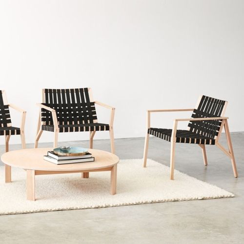 Fauteuil contemporain - MARTA - CAPDELL - en coton / en hêtre / à tablette