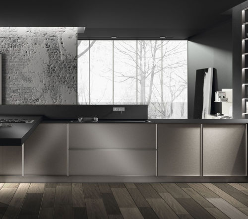Cuisine contemporaine - ANVIL ACERO / FRAME KAREE  - MUEBLES DOCA - en acier / en aluminium anodisé / en U