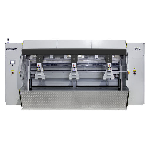 Plieuse de draps professionnelle - DRE - GIRBAU