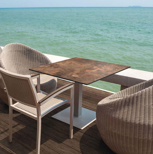 Plateau de table en bois - CARINO  - WERZALIT - personnalisable / pour restaurant