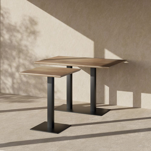 Table contemporaine - SILVA  - WERZALIT - en bois massif / avec piètement en métal / rectangulaire