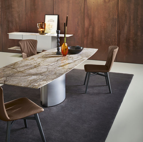 Chaise contemporaine - DEXTER - DRAENERT - d'intérieur / en cuir / avec piètement en bois