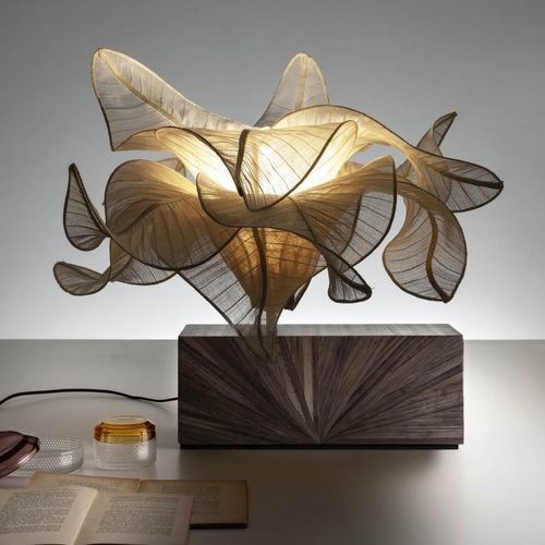 Lampe de table - Aurizia - LAURAMERONI - en bois / en paille / contemporaine