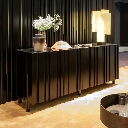 Buffet contemporain - Bamboo - LAURAMERONI - en bois laqué / en verre / à portes battantes