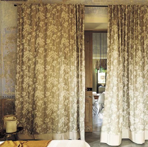 Tissu pour rideaux - AYAKO  - Fischbacher 1819 - à motif floral / en polyester / en Trevira CS®