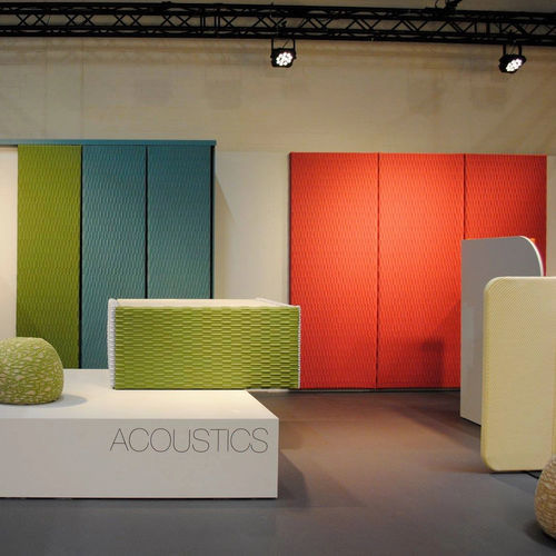 Panneau acoustique pour mur - LEEVN - casalis - suspendu / pour séparateur d'espace / en tissu