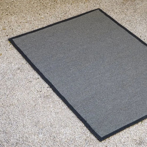 Tapis contemporain - STRINGS  - GANCEDO - uni / en polypropylène / rectangulaire