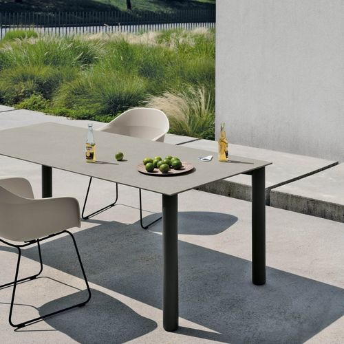 Table contemporaine - BODONI - Kristalia - en Laminam / en marbre / en Fenix NTM®