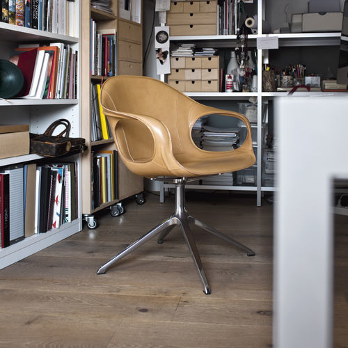 Chaise design scandinave - ELEPHANT - Kristalia - d'intérieur / en tissu / en cuir
