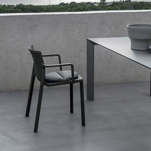 Chaise contemporaine - LP - Kristalia - d'intérieur / d'extérieur / en tissu