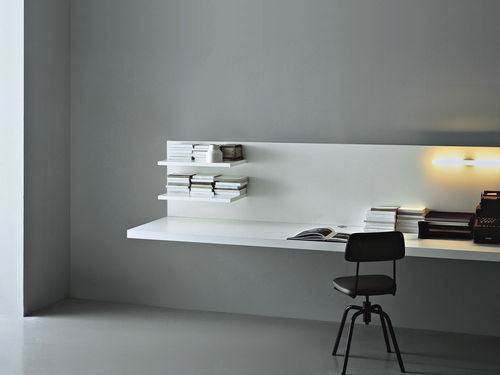 Bureau mural - WEB   - Porro - contemporain / en bois / pour hôtel