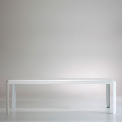 Table contemporaine - FERRO - Porro - en tôle / rectangulaire / carrée