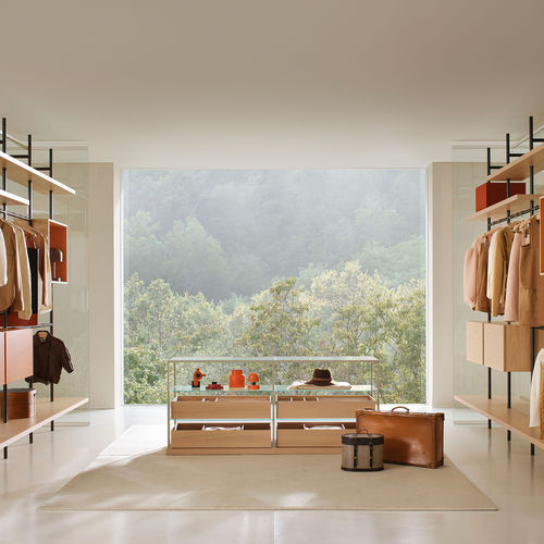 Vitrine contemporaine - ACQUARIO - Porro - en métal / en verre / en bois