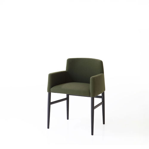 Chaise contemporaine - PIOGGIA  - Porro - d'intérieur / en tissu / en frêne