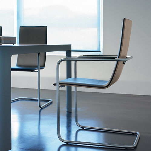 Chaise contemporaine - HAMMOK - Sellex - d'intérieur / en contreplaqué / avec piètement en acier inoxydable