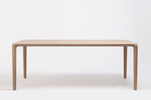 Table contemporaine - SILU - Ondarreta - en chêne / en frêne / en contreplaqué