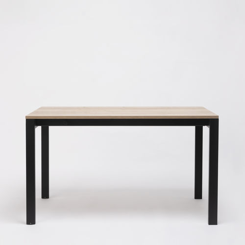 Table contemporaine - PUNTO - Ondarreta - en bouleau / en contreplaqué / en verre