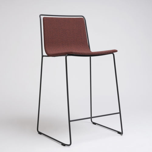 Chaise de bar contemporaine - ALO - Ondarreta - d'intérieur / en placage de bois / en acier