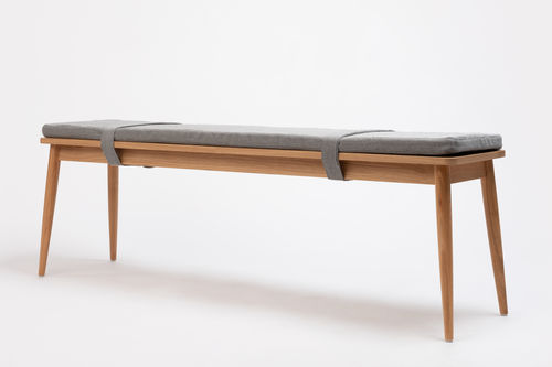 Banc contemporain - OTO - Ondarreta - en chêne / en hêtre / tapissé