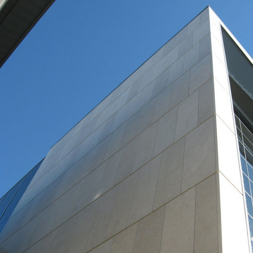 Bardage en panneaux - STONELITE® : BETHEL WHITE - Stone panels - en granit / durable / lisse