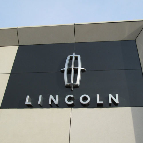 Bardage en panneaux - STONELITE® : IMPALA BLACK - Stone panels - en granit / durable / brillant