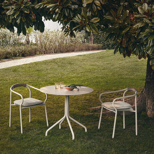 Table contemporaine - SALÒ - Unopiù - en aluminium / en grès cérame / avec piètement en aluminium