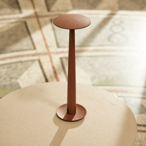 Lampe de table - PORTOFINO - Unopiù - en aluminium / contemporaine / rechargeable