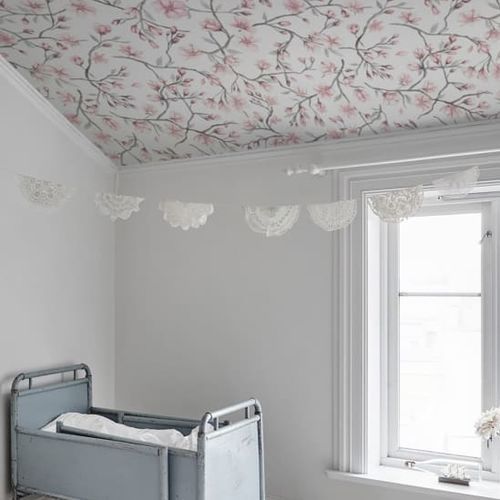 Papier peint classique - SAKURA  - SAND BERG - à motif floral / panoramique / rose
