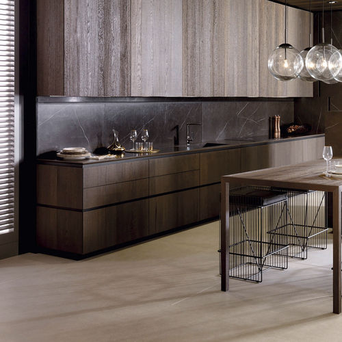 Cuisine contemporaine - E9.30 PREMIUM - GAMADECOR – PORCELANOSA Grupo - en chêne / agglomérée / en acier